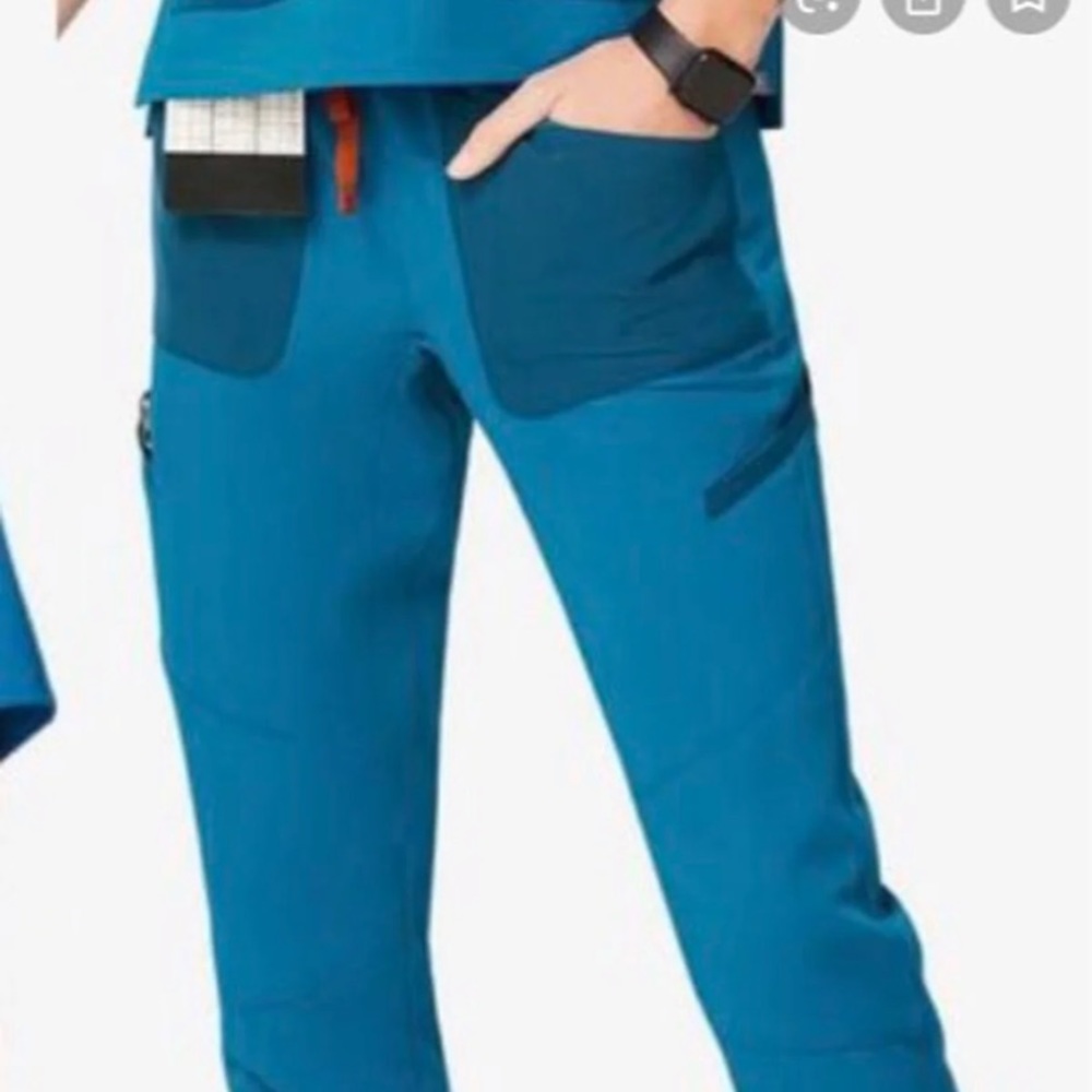 Alps Figs scrubs